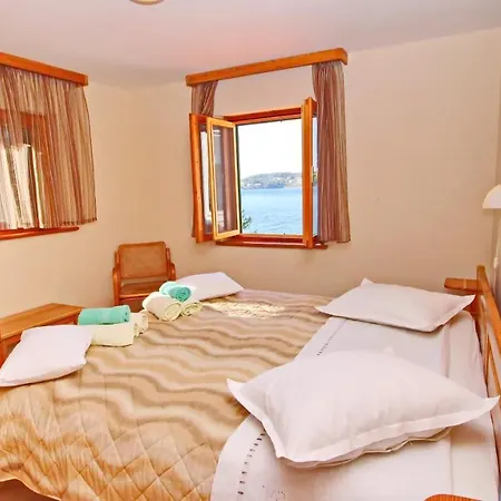 بيت للعطل Katica *